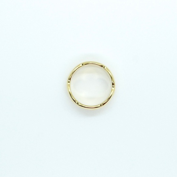 Wide Wavy Ring - Picture 3 of 5